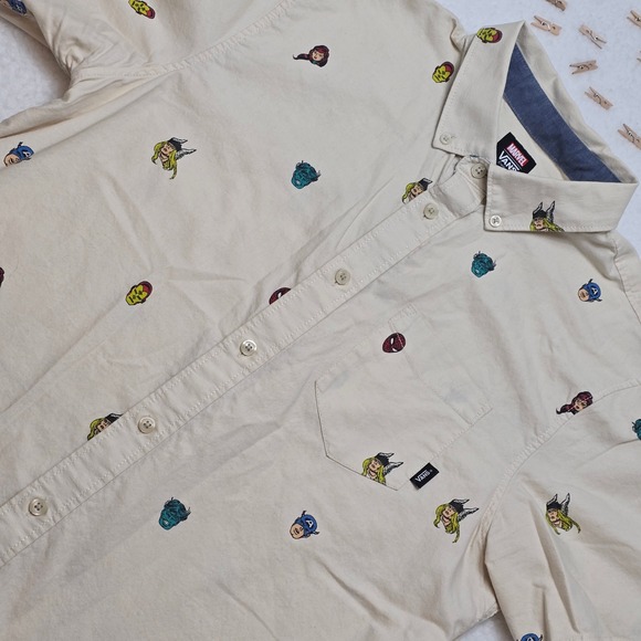 Marvel Vans Button Up Shirt Mens Small Avengers Comic Book Print - Picture 1 of 12